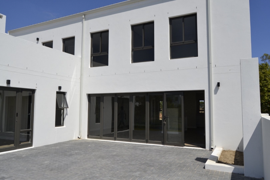 4 Bedroom Property for Sale in Croydon Gardens Estate Western Cape
